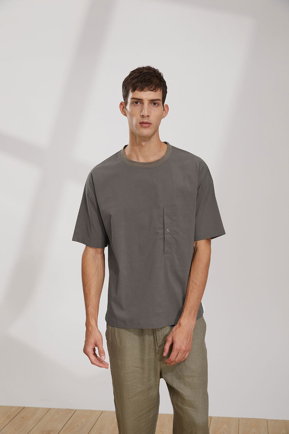 (T22DG) Seersucker ContrastT-Shirt